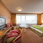 Hotel österreichischer Hof-im Bademantel Direkt In Alpentherme Bad Hofgastein