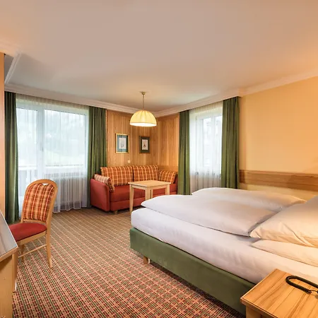 Oesterreichischer Hof-im Bademantel Direkt In Alpentherme Otel 4*